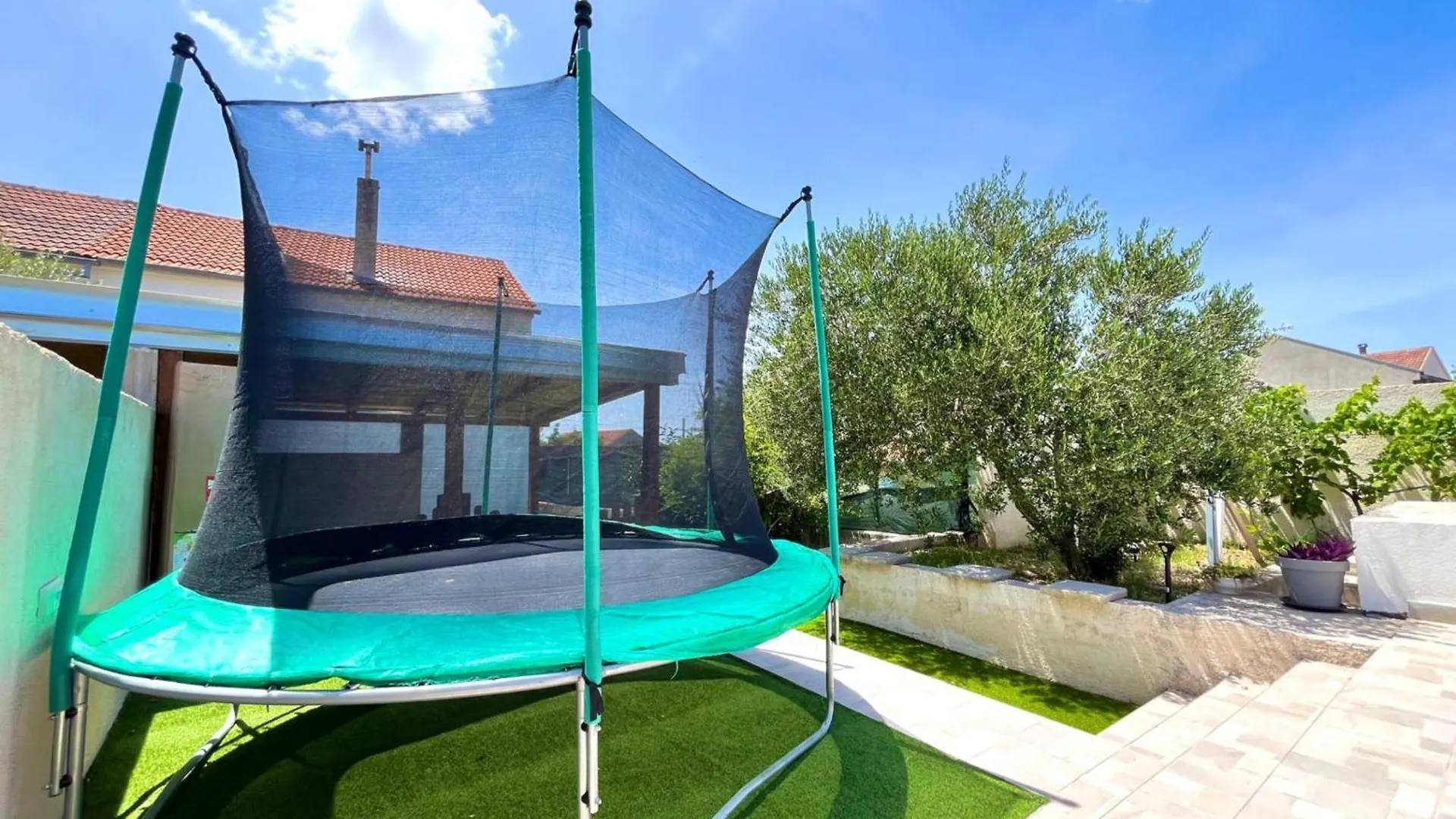 Villa Stone & Sun Retreat With Private Pool à Rupalj Croatie